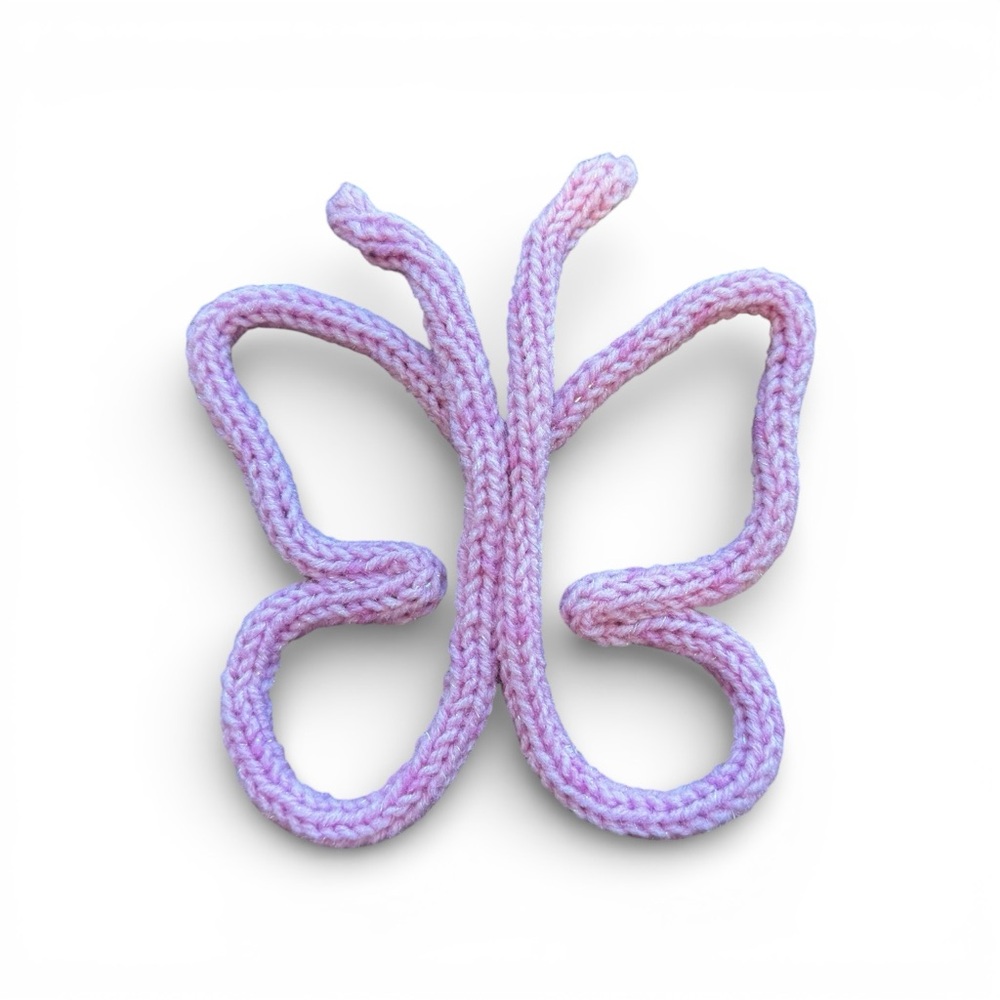 Light Pink Metal & Knit Butterfly Decor